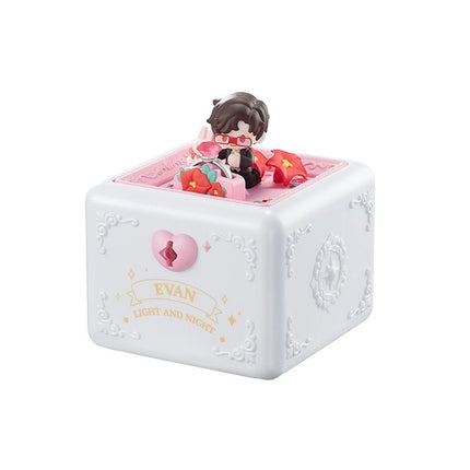 Light And Night | Turnaround Romance - Ring Box Series Figurine Set POP MART Action & Toy Figures - FUNIMECITY