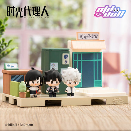 Link Click | Mini Space Fingertip Doll Desk Decor & Storage Set MINIDOLL- FUNIMECITY